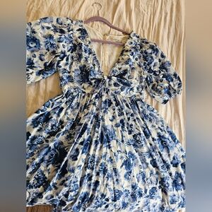 Abercrombie & Fitch blue floral dress